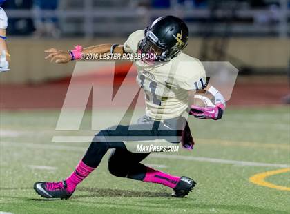 Thumbnail 1 in Alamo Heights vs Seguin photogallery.