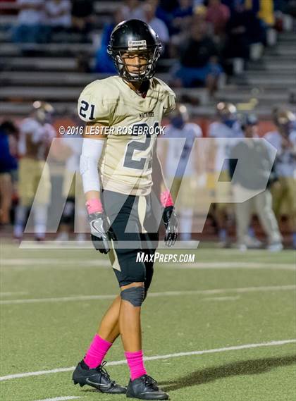 Thumbnail 3 in Alamo Heights vs Seguin photogallery.