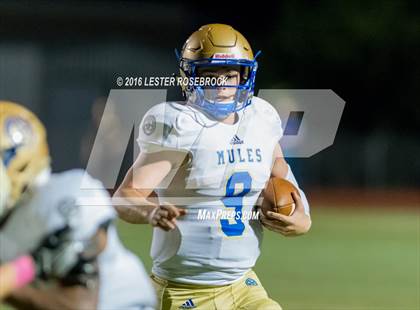 Thumbnail 1 in Alamo Heights vs Seguin photogallery.