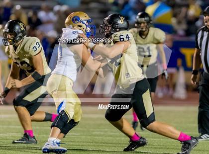 Thumbnail 2 in Alamo Heights vs Seguin photogallery.