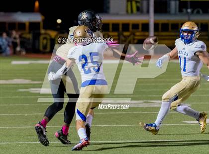 Thumbnail 1 in Alamo Heights vs Seguin photogallery.