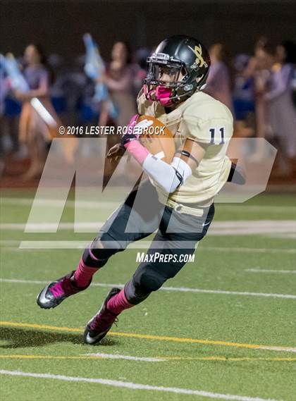 Thumbnail 2 in Alamo Heights vs Seguin photogallery.