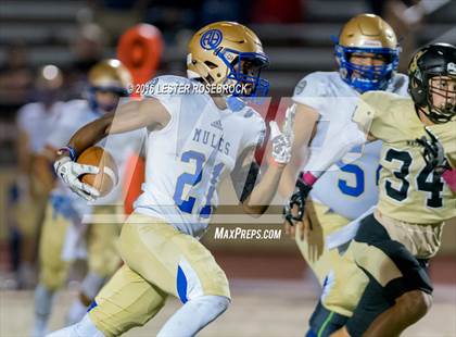 Thumbnail 1 in Alamo Heights vs Seguin photogallery.