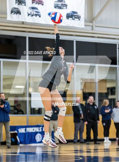 Thumbnail 2 in Scarborough vs  Gorham (MPA Class A State Final) photogallery.