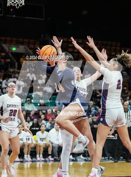 Thumbnail 3 in Mullen vs Cherokee Trail (CHSAA 6A Great 8) photogallery.