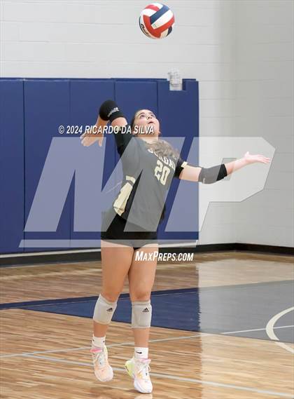 Thumbnail 3 in Jordan vs Paetow B (Katy ISD Subvarsity Tournament) photogallery.