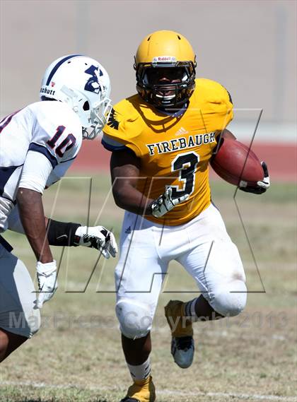 Thumbnail 3 in Maranatha vs. Firebaugh photogallery.