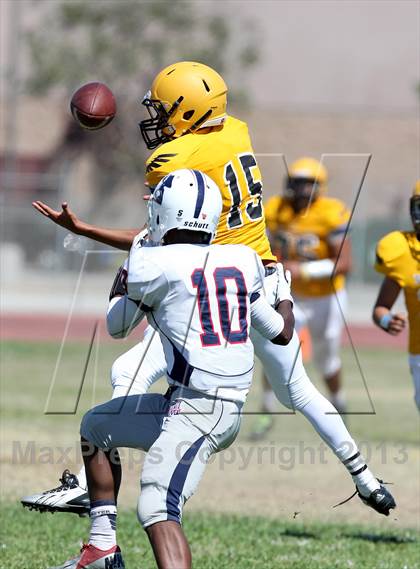 Thumbnail 2 in Maranatha vs. Firebaugh photogallery.