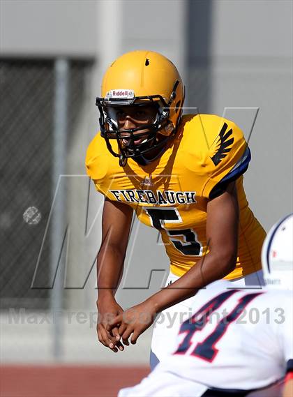 Thumbnail 3 in Maranatha vs. Firebaugh photogallery.