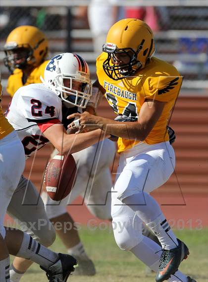 Thumbnail 1 in Maranatha vs. Firebaugh photogallery.
