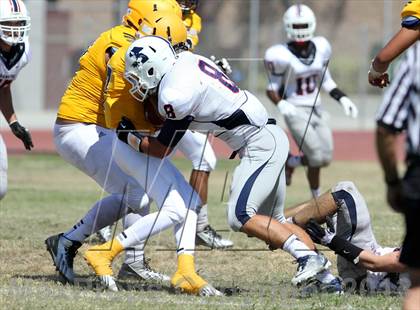 Thumbnail 3 in Maranatha vs. Firebaugh photogallery.