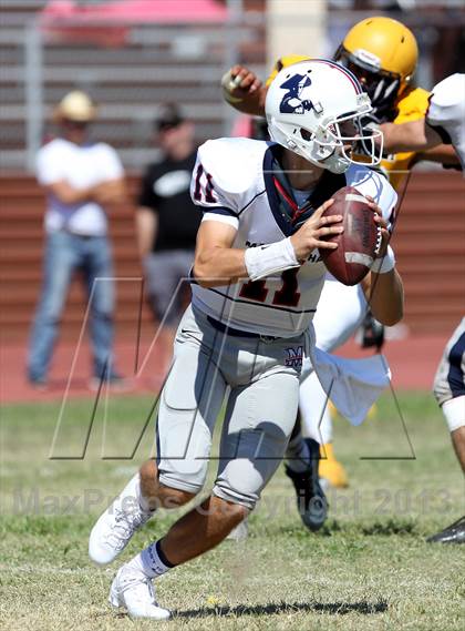 Thumbnail 3 in Maranatha vs. Firebaugh photogallery.