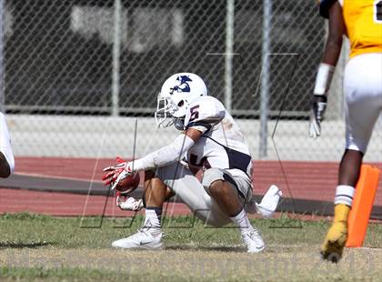 Thumbnail 3 in Maranatha vs. Firebaugh photogallery.