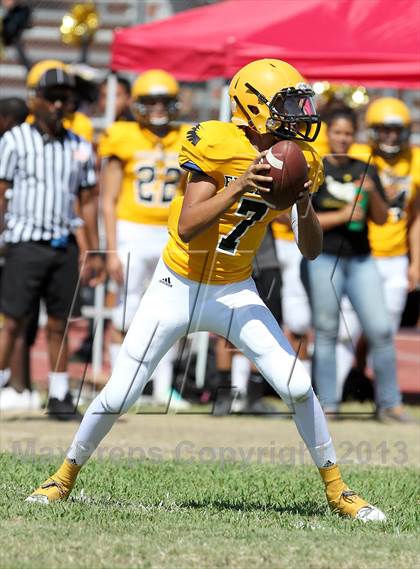 Thumbnail 3 in Maranatha vs. Firebaugh photogallery.