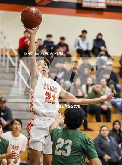 Thumbnail 1 in Dinuba @ Selma photogallery.