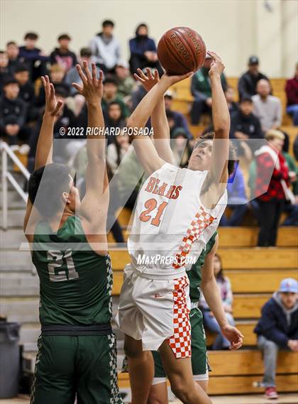 Thumbnail 3 in Dinuba @ Selma photogallery.