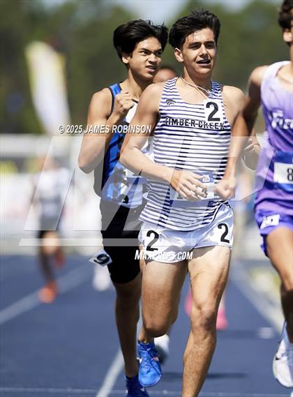 Thumbnail 2 in Bob Hayes Invitational (1600m) photogallery.