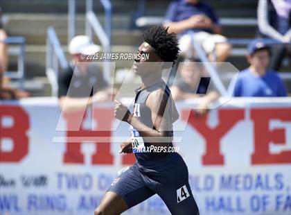 Thumbnail 2 in Bob Hayes Invitational (1600m) photogallery.