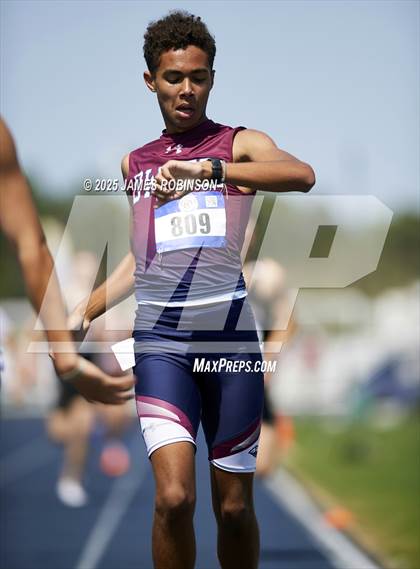 Thumbnail 3 in Bob Hayes Invitational (1600m) photogallery.
