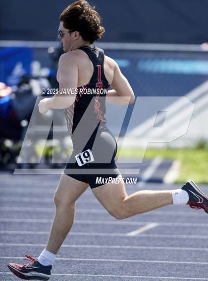 Thumbnail 3 in Bob Hayes Invitational (1600m) photogallery.
