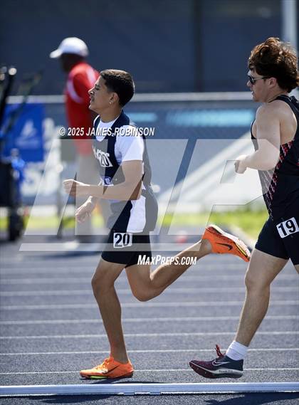Thumbnail 3 in Bob Hayes Invitational (1600m) photogallery.