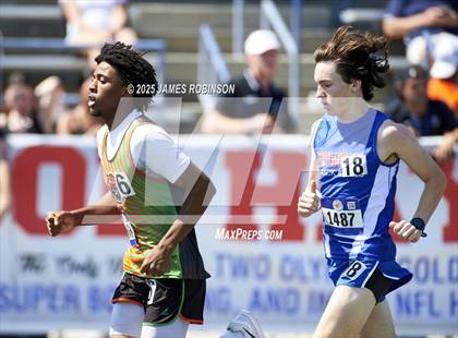 Thumbnail 1 in Bob Hayes Invitational (1600m) photogallery.