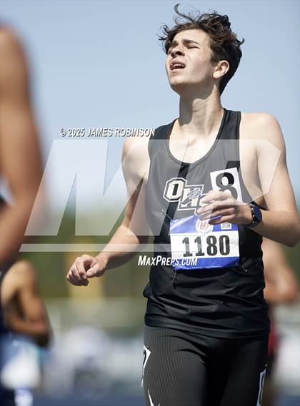 Thumbnail 1 in Bob Hayes Invitational (1600m) photogallery.