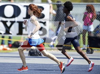 Thumbnail 1 in Bob Hayes Invitational (1600m) photogallery.