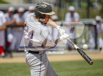 Thumbnail 3 in Yorba Linda vs. Los Alamitos photogallery.