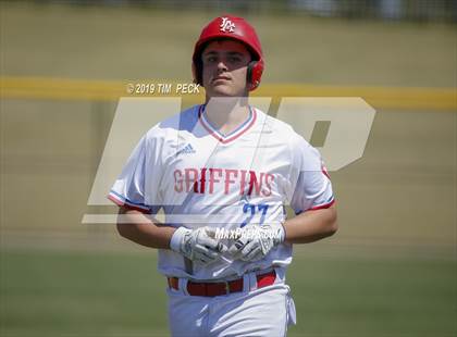 Thumbnail 3 in Yorba Linda vs. Los Alamitos photogallery.