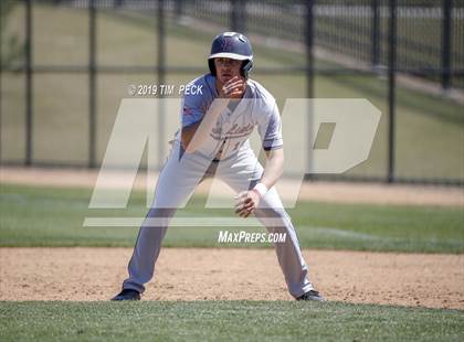 Thumbnail 2 in Yorba Linda vs. Los Alamitos photogallery.