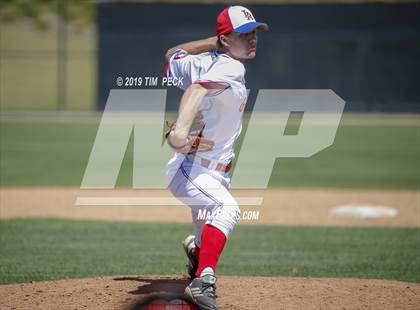 Thumbnail 1 in Yorba Linda vs. Los Alamitos photogallery.