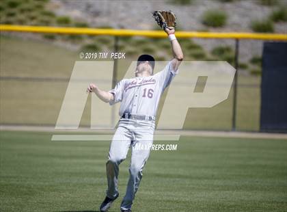 Thumbnail 2 in Yorba Linda vs. Los Alamitos photogallery.