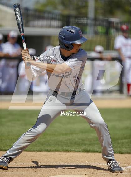 Thumbnail 2 in Yorba Linda vs. Los Alamitos photogallery.