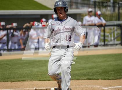 Thumbnail 2 in Yorba Linda vs. Los Alamitos photogallery.