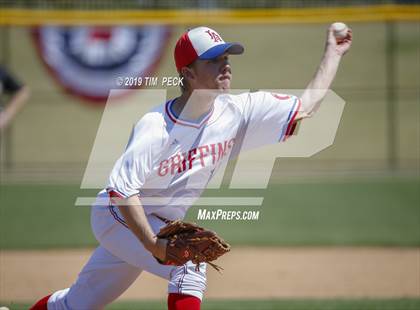 Thumbnail 1 in Yorba Linda vs. Los Alamitos photogallery.
