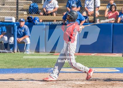 Thumbnail 3 in  Clovis vs. Tulare Western (CIF CS Div 1 Quarterfinal) photogallery.
