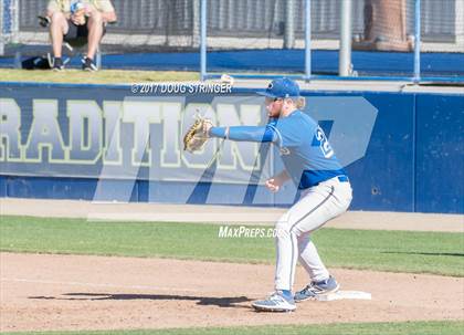 Thumbnail 2 in  Clovis vs. Tulare Western (CIF CS Div 1 Quarterfinal) photogallery.