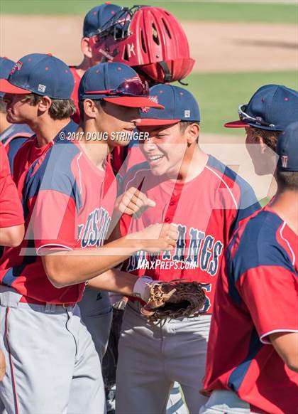 Thumbnail 3 in  Clovis vs. Tulare Western (CIF CS Div 1 Quarterfinal) photogallery.