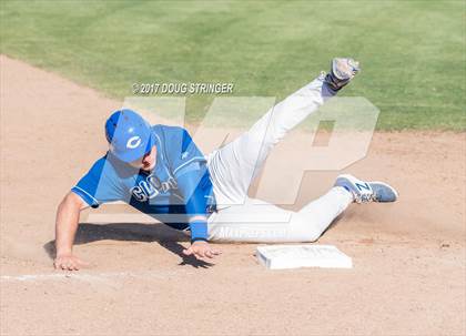 Thumbnail 2 in  Clovis vs. Tulare Western (CIF CS Div 1 Quarterfinal) photogallery.