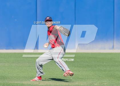 Thumbnail 2 in  Clovis vs. Tulare Western (CIF CS Div 1 Quarterfinal) photogallery.