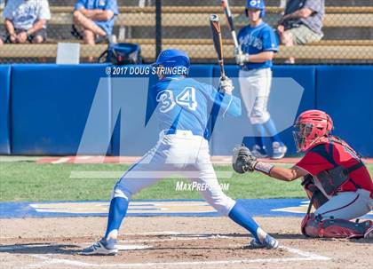 Thumbnail 3 in  Clovis vs. Tulare Western (CIF CS Div 1 Quarterfinal) photogallery.