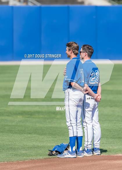 Thumbnail 3 in  Clovis vs. Tulare Western (CIF CS Div 1 Quarterfinal) photogallery.
