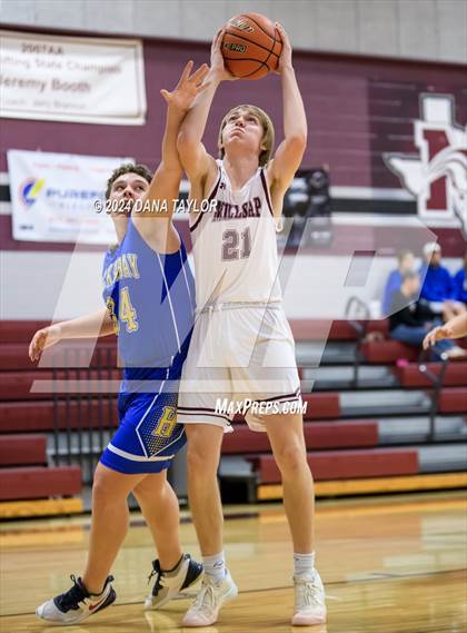 Thumbnail 1 in Huckabay @ Millsap photogallery.