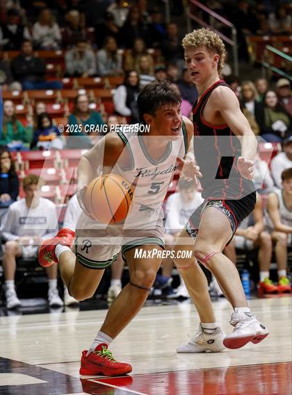 Thumbnail 2 in Hurricane vs. Ridgeline (UHSAA 4A Quarterfinal) photogallery.