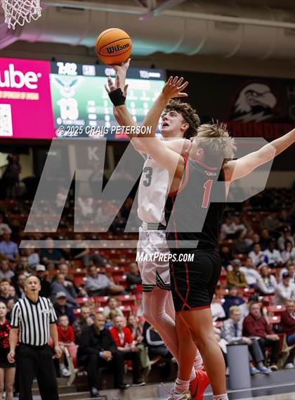Thumbnail 3 in Hurricane vs. Ridgeline (UHSAA 4A Quarterfinal) photogallery.