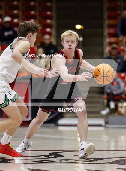 Thumbnail 2 in Hurricane vs. Ridgeline (UHSAA 4A Quarterfinal) photogallery.