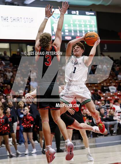 Thumbnail 2 in Hurricane vs. Ridgeline (UHSAA 4A Quarterfinal) photogallery.