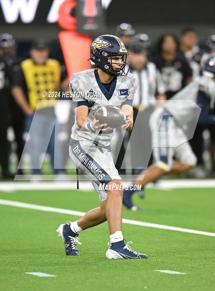 Thumbnail 1 in St. John Bosco vs. Servite photogallery.