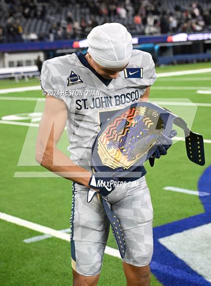 Thumbnail 2 in St. John Bosco vs. Servite photogallery.